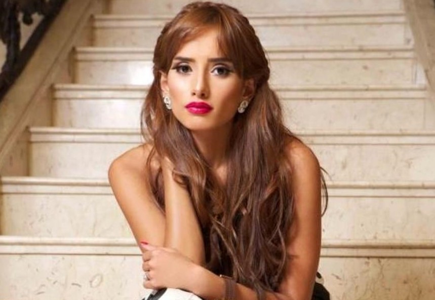 الفناة زينة