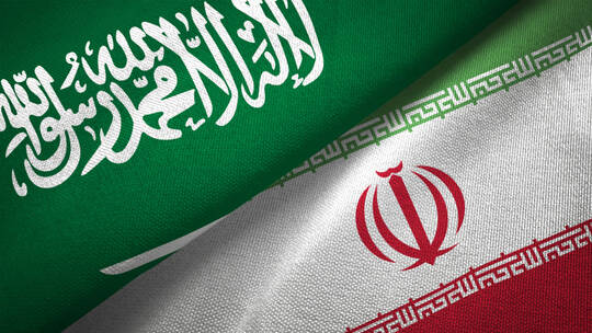 السعودية تلبي استغاثة سفينة تحمل علم إيران بالبحر الأحمر .. لن تصدق ماذا حدث!