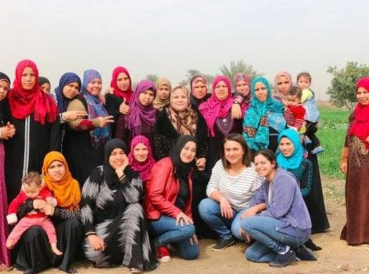 قرية مصرية تعد الأغرب .. لا تسكنها غير النساء ولا يسمح بدخول الرجال اليها ابداً 