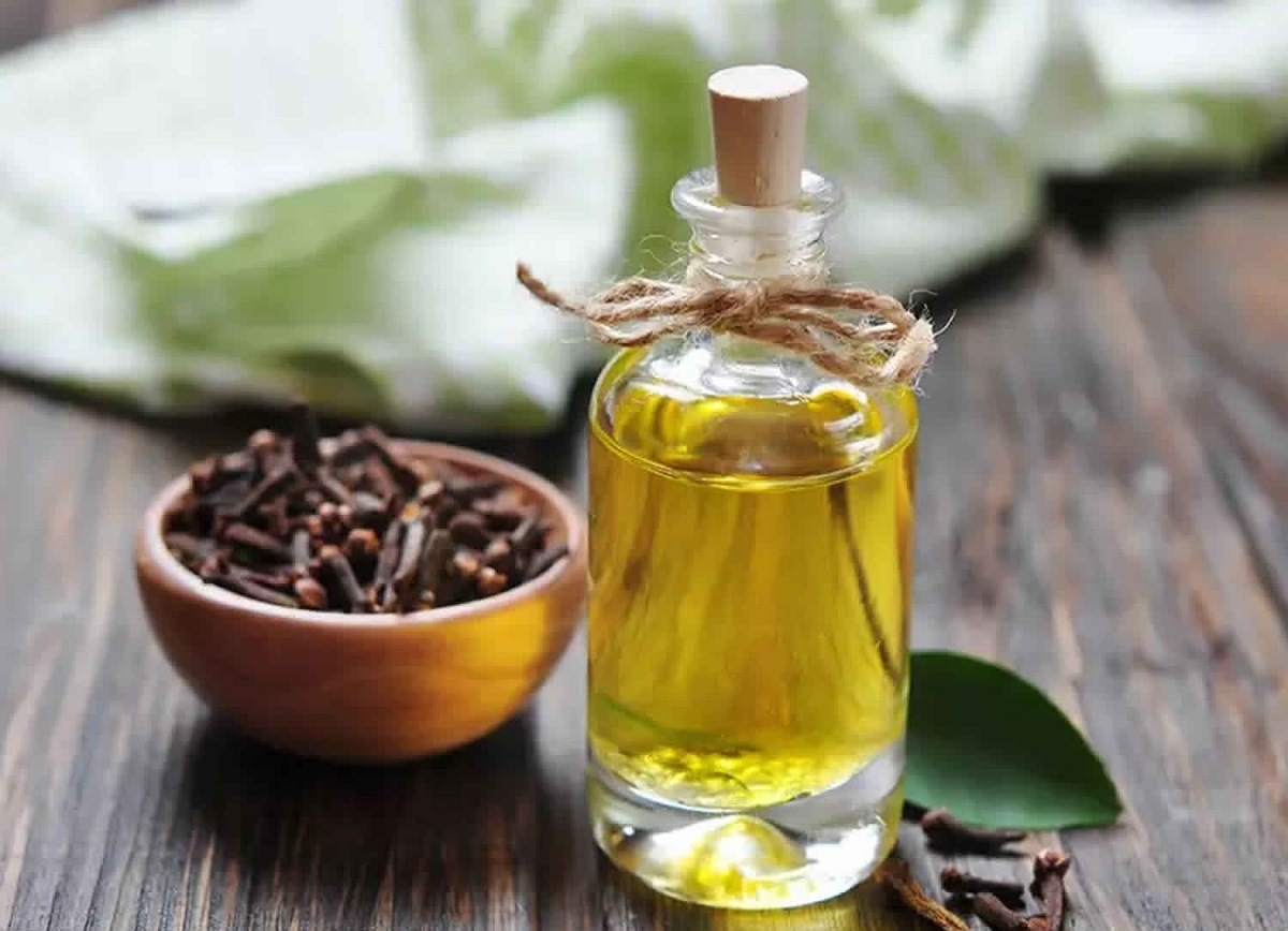 المعجزة المذهلة التي تبحث عنها جميع النساء .. أسرار خلطة القرنفل والليمون في غرفة النوم لا يعرفها الكثيرون .. (طريقة استخدامها)