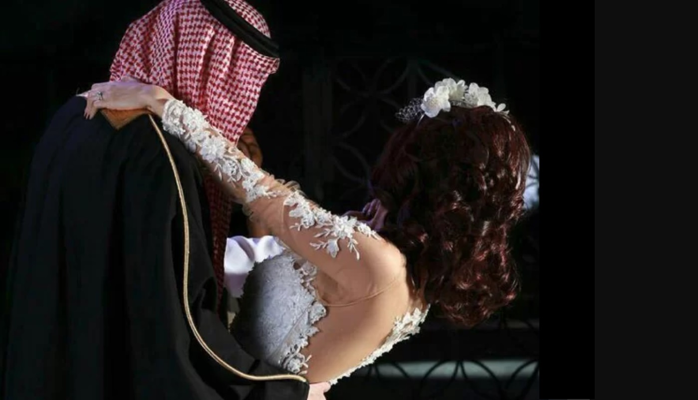 لأول مرة وبشروط سهلة و ميسرة .. دولة خليجية ثرية تفاجى الجميع و تسمح للمقيمين من مختلف الجنسيات بالزواج من مواطنة.. ليست السعودية!! 
