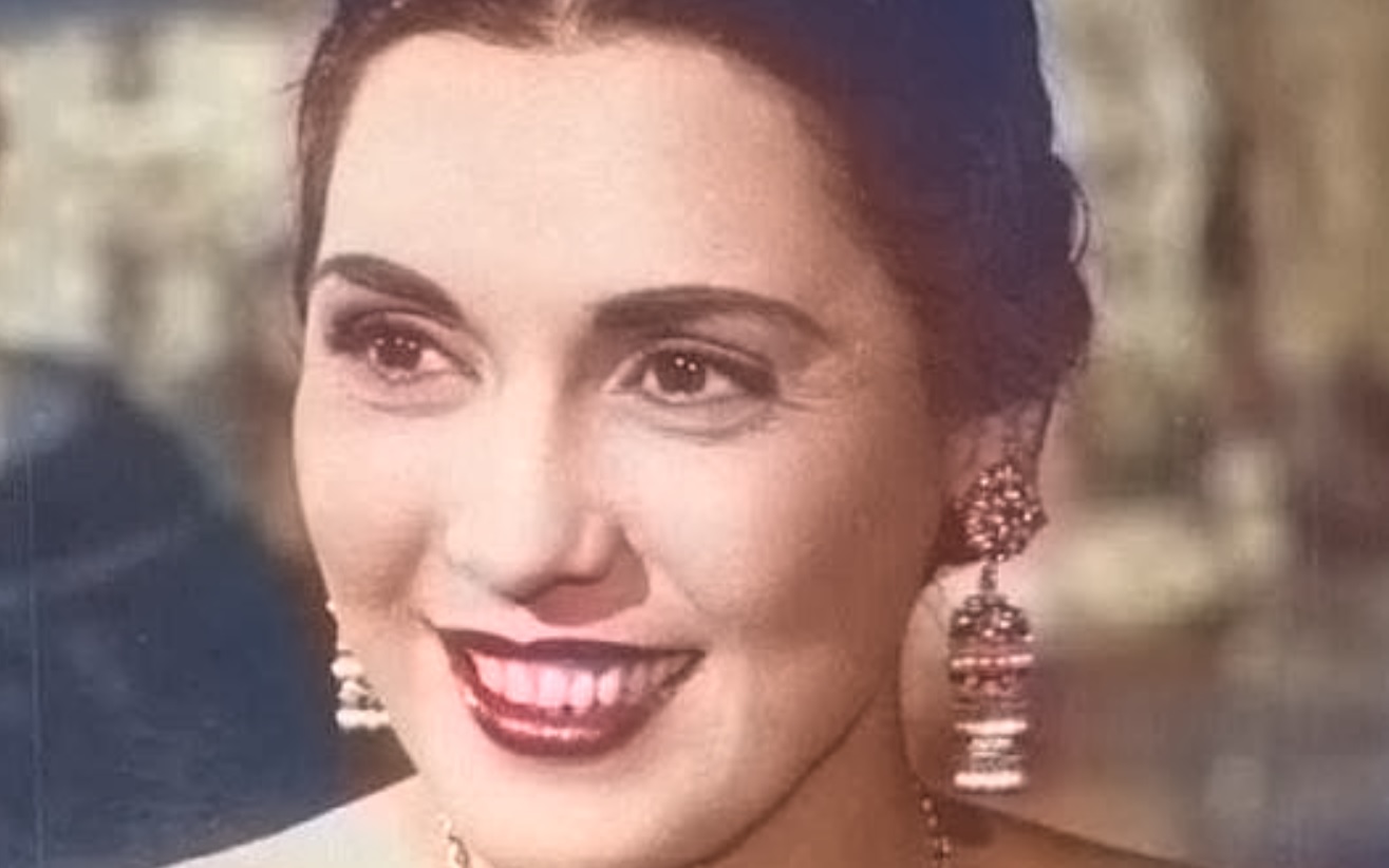 تحية كاريوكا