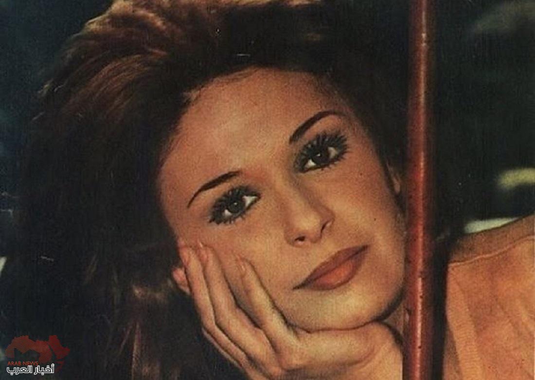 الفنانة نيللي