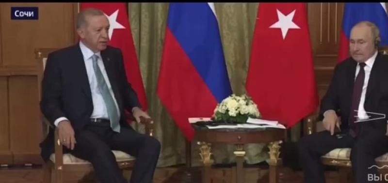 شاهد : خطاء ارتكبه المترجم اثناء اللقاء يجعل  أردوغان يعلن الحرب على روسيا..لن تصدق كيف فجر غضب الرئيس التركي!!