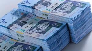 السعودية  .. تجار يملكون الملايين ولا يمكنهم استخدامها والسبب صادم