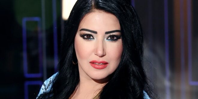 سألوا النجمة سمية الخشاب عن سبب طلاقها من جميع الرجال فكشفت ما كانوا يطلبونه منها كل ليلة وبكل جرأة وبدون خجل !