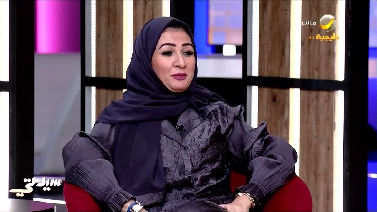 مفاجأة تفجرها مستشارة سعودية وتنبه النساء:  ماذا يحدث للرجل المتزوج بعد سن الأربعين؟
