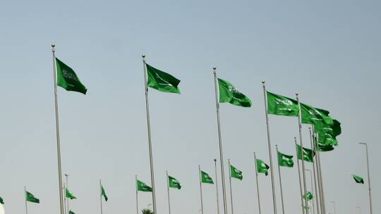 السعودية .. المرور يحذر الجميع من هذا الأمر  الخطير في فصل الصيف في سياراتهم 