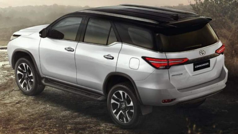 لعشاق الفخامة والأناقة ..اليك سيارة تويوتا فورتشنر 2023 Toyota Fortunerالجديدة في السعودية.. أسعارها ومواصفاتها