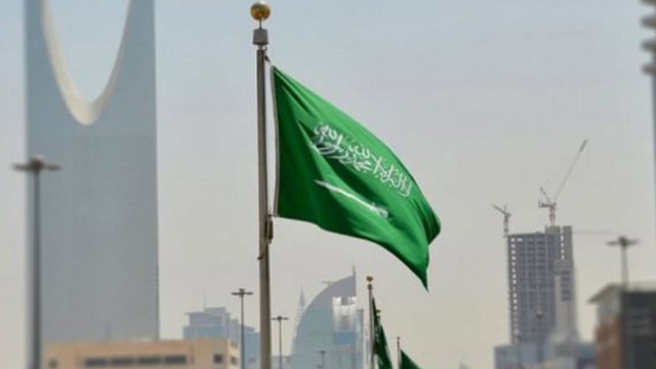 المغتربين العاملين بهذه المهن في السعودية يودعون المملكة نهائيا بعد هذا التاريخ !