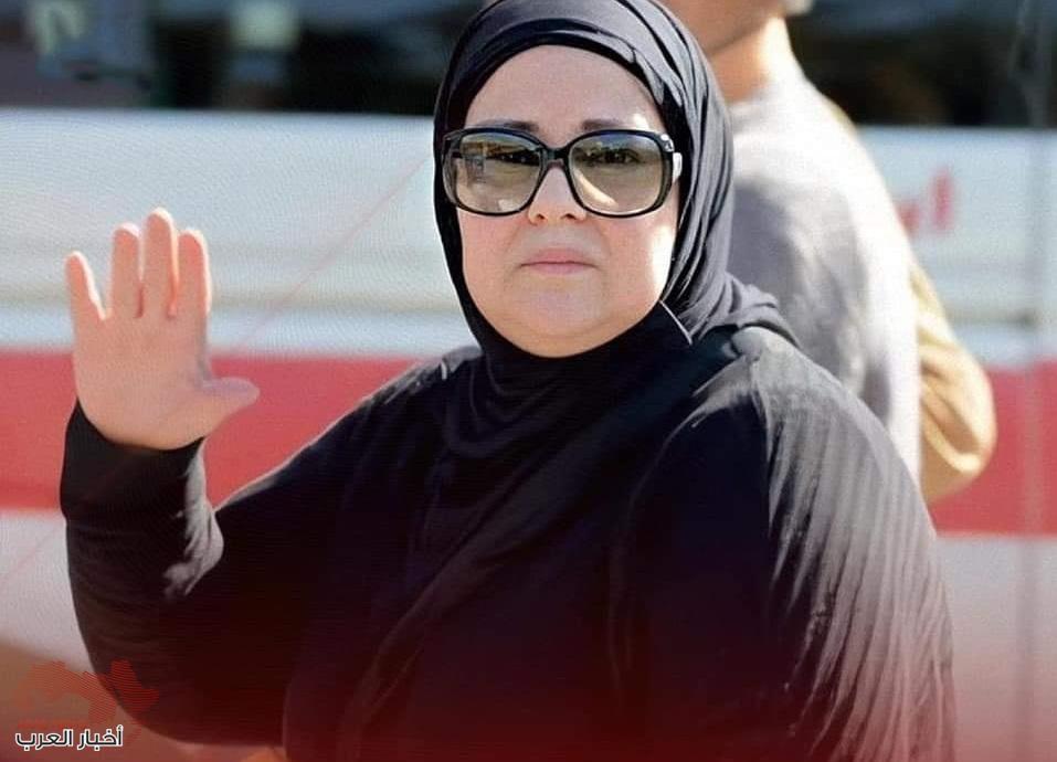 الفنانة دلال عبدالعزيز