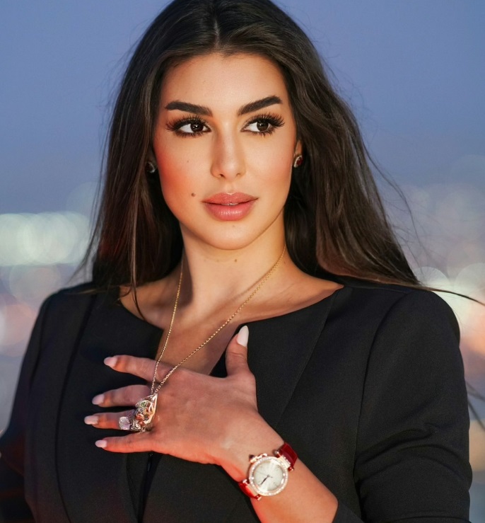 شاهد الصور .. الفنانة ياسمين صبري في إطلالة مثيرة على غير العادة ؟