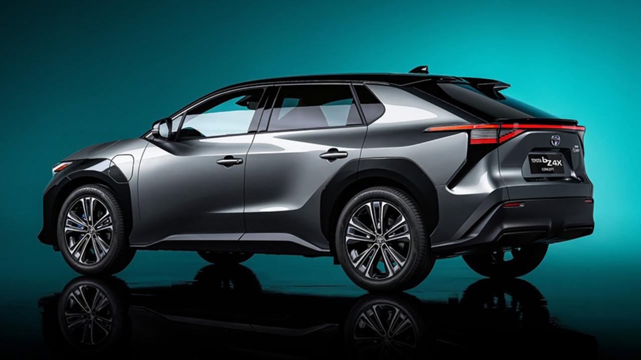 الفخامة و القوة  .. اسطورة السيارات «تويوتا راڤ4 2023 Toyota RAV4» في السعودية تعرف على مميزاتها !
