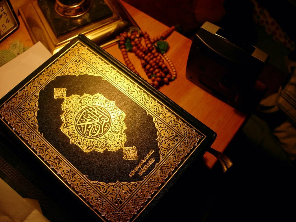 افتح مصحفك بعد صلاة الفجر و أقرأ هذه السورة تغير حالك كله !