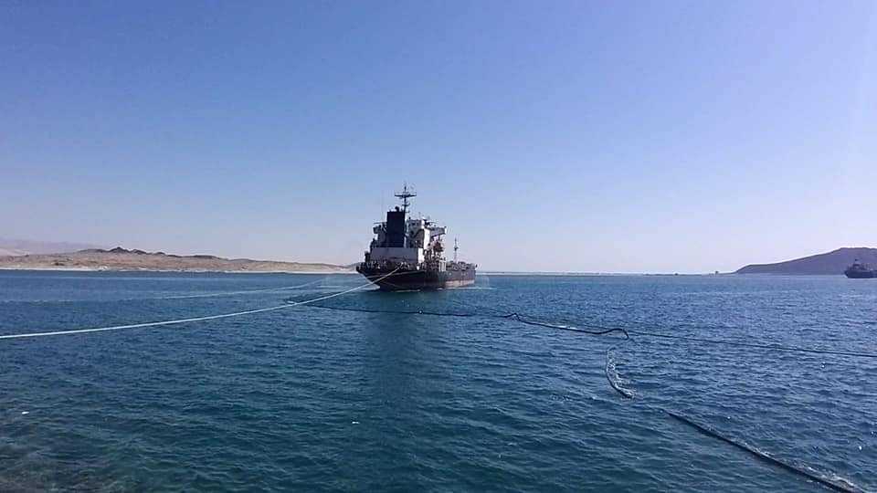 هذا هو الشرط المفاجئ الذي اعلنته جماعة الحوثي للتوقف عن استهداف الموانئ والسماح بتصدير النفط؟!