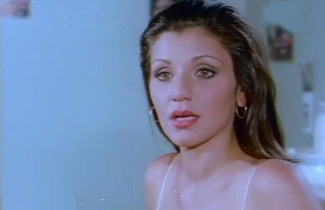 الفنانة هويدا