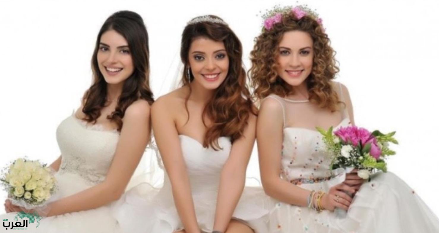 نساء جميلات