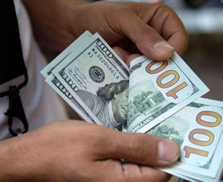 السعر الآن :تغير كبير لاسعار صرف العملات في عدن وصنعاء فاجئ الجميع في هذه اللحظات 