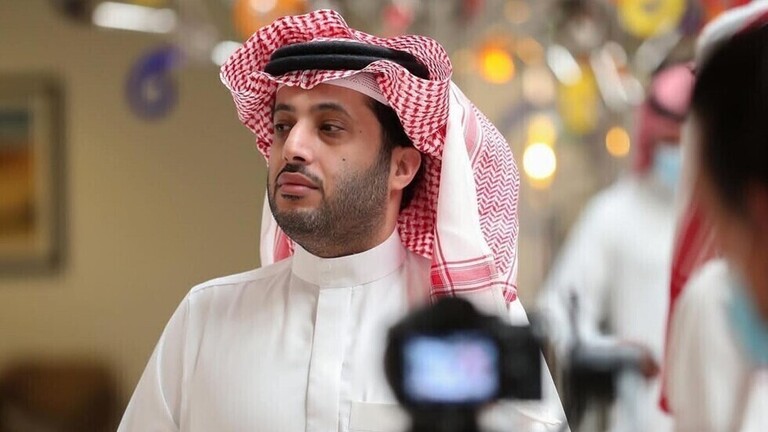 آخر مبلغ دفعه رجل أعمال سعودي لشراء تذكرة فوق الخيال يعلن عنه تركي آل الشيخ ويكشف عن اسمه 