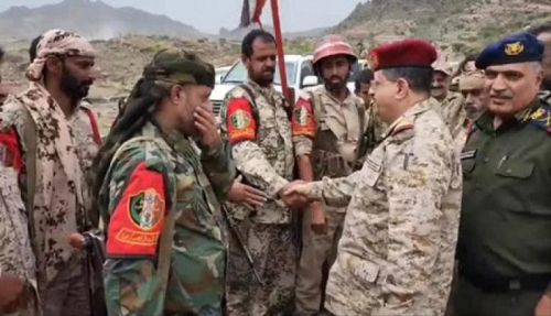 أول تهديد  لوزير الدفاع اليمني وتوعده بيوم أسود في حال أقدم على هذه الخطوة!