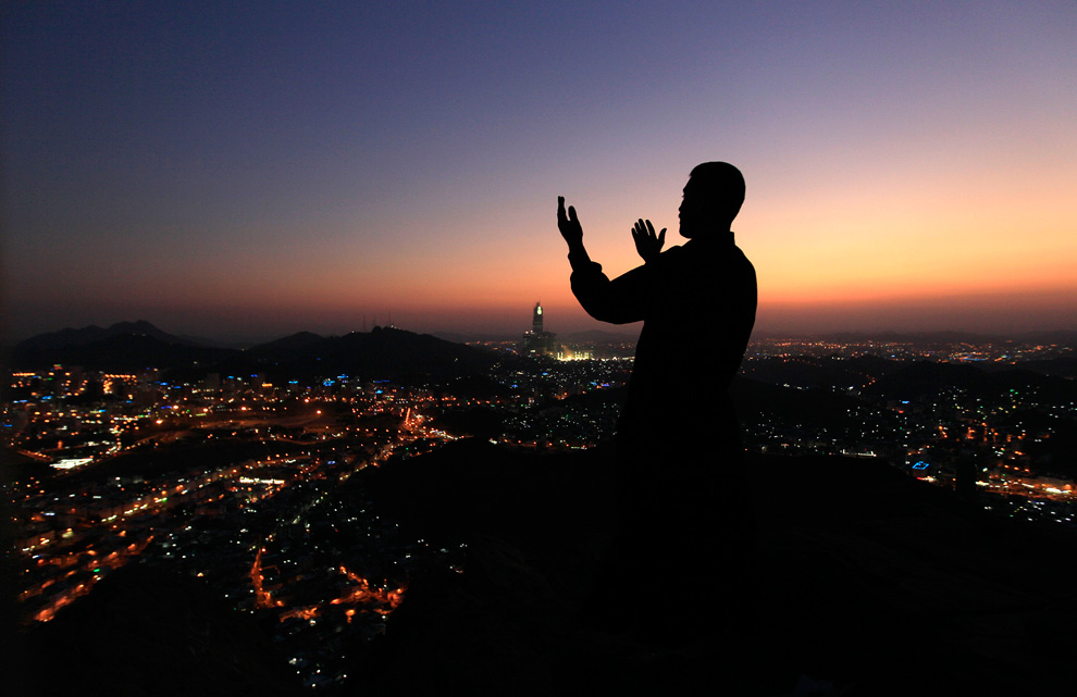 الدعاء والتضرع لله - ارشيف