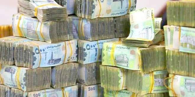 انهيار كبير غير متوقع لسعر صرف الريال اليمني  امام العملات الاجنبية فاجئ الجميع في هذه اللحظات!