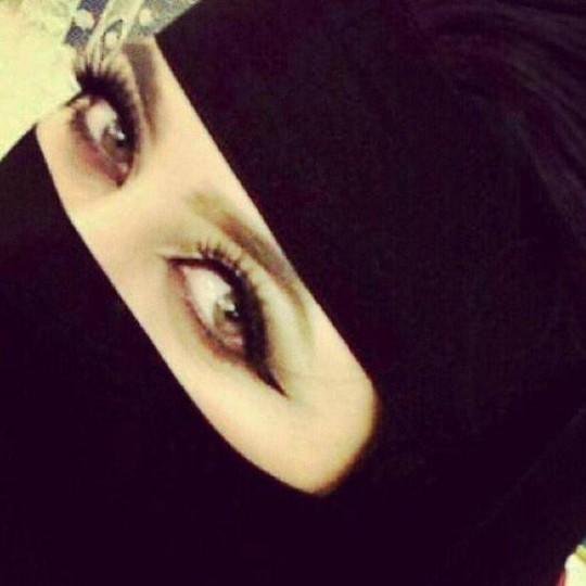 سيدة أعمال حسناء سعودية تعرض خمسة ملايين لمن يتزوجها والسبب لا يخطر على بال أحد؟!!