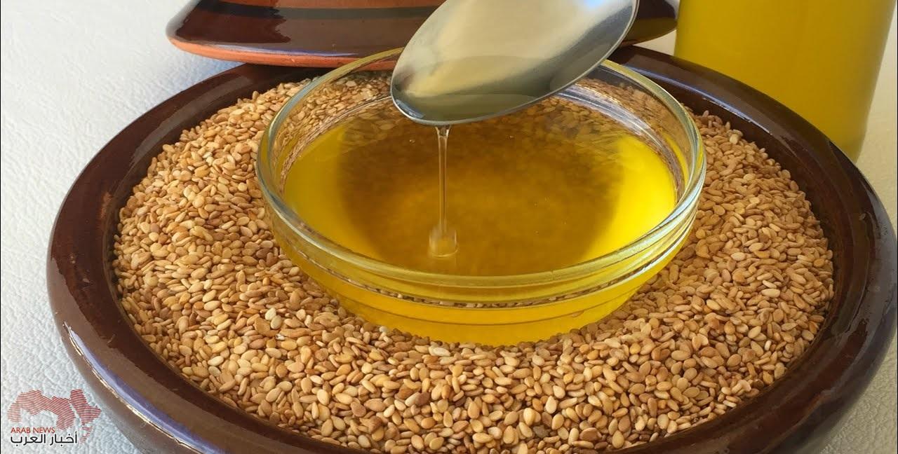 وداعا للفياجرا .. فوائد زيت السمسم اثناء الجماع .. ضعه بهذه الطريقة وشاهد كيف ستتغير حياتك الزوجية؟