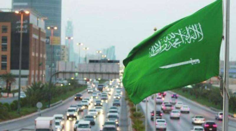 هل اسمك بينهم..  الداخلية السعودية تعلن انهاء اقامات هولاء الوافدين والترحيل خلال الاسبوع القادم!