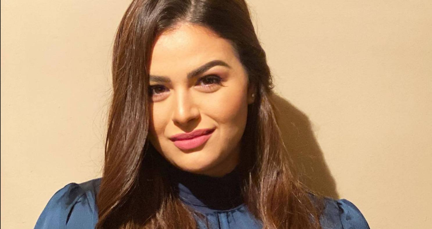 الفنانة هنادي مهنا 