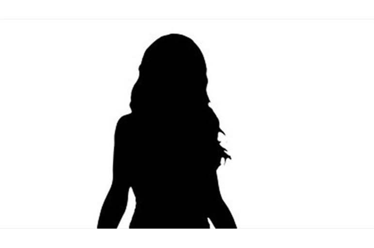 العثور على جثة فنانة تركية شهيرة تحت أنقاض الزلزال..لن تصدق من تكون (صورة)