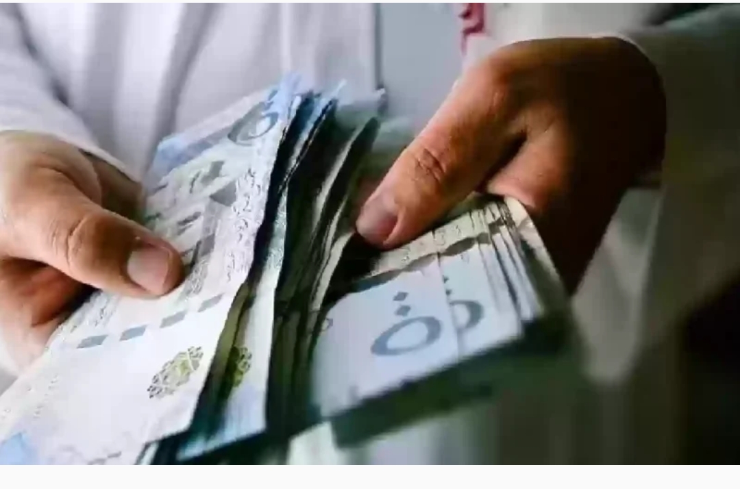 سعودي يفجر مفاجأة مدوية… العمل في هذه المهنة يجعلك من الناس الأثرياء!!