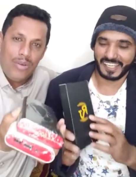 مغترب يمني يغادر السعودية بشكل نهائي وفور وصوله لليمن قام بخطوة جريئة أذهلت كل اليمنيين..شاهد