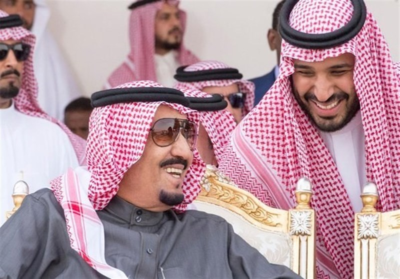 وزير سعودي يكشف رسميا عن مرسوم ملكي يسمح للوافدين العمل بهذه المهن بدون كفالة أو رسوم تجديد..تعرف عليها