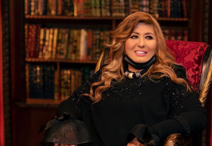 شاهد صورة نادرة للأمير السعودي الذي تزوج 3 من أجمل فنانات السينما المصرية.. وبحركة ذكية أقنع سهير رمزي للزواج منه سراً ؟!