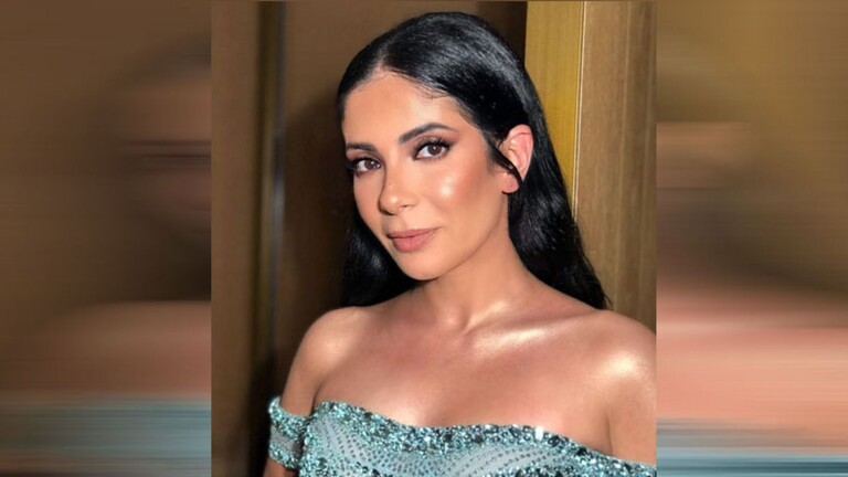 فنان مصري كبير رفضت منى زكي العمل معه نهائيا .. لن تصدق ماذا فعل معها ؟