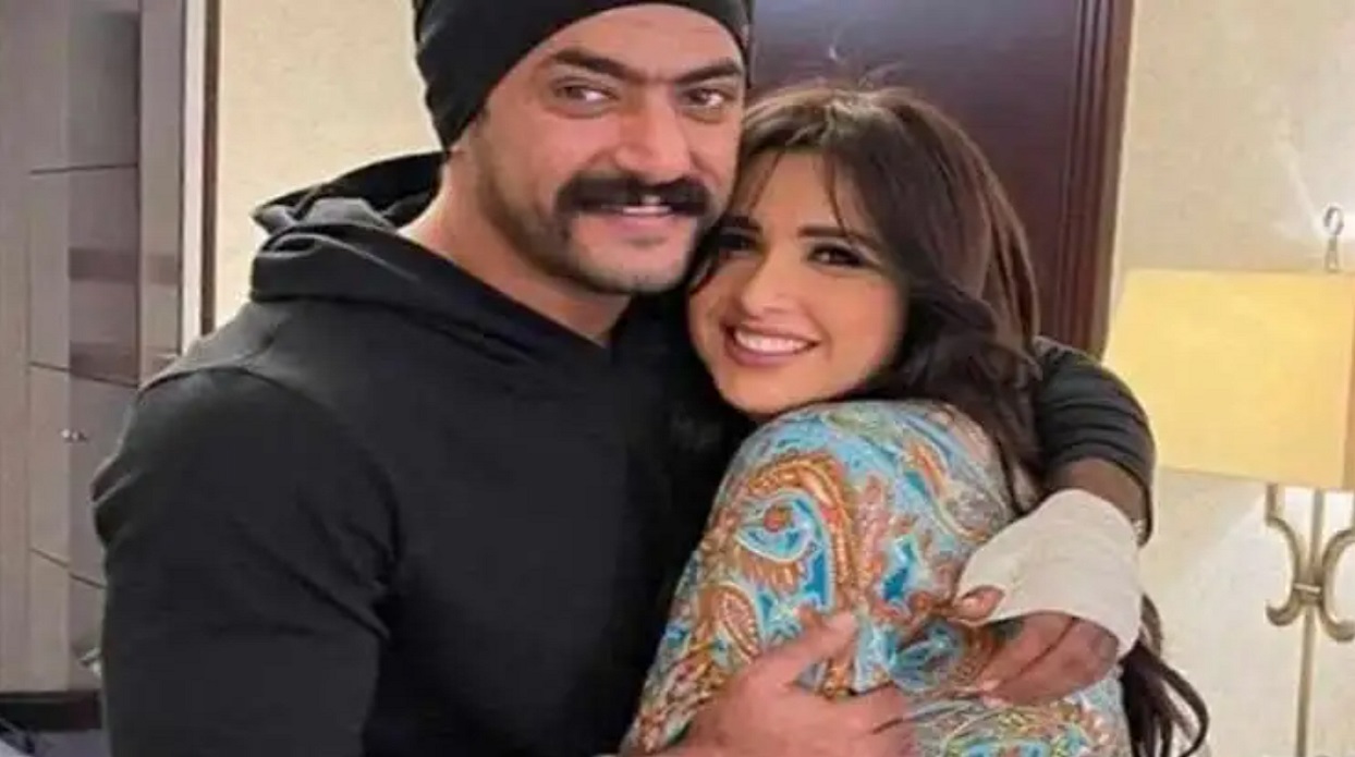 أحمد العواضي وياسمين عبدالعزيز 