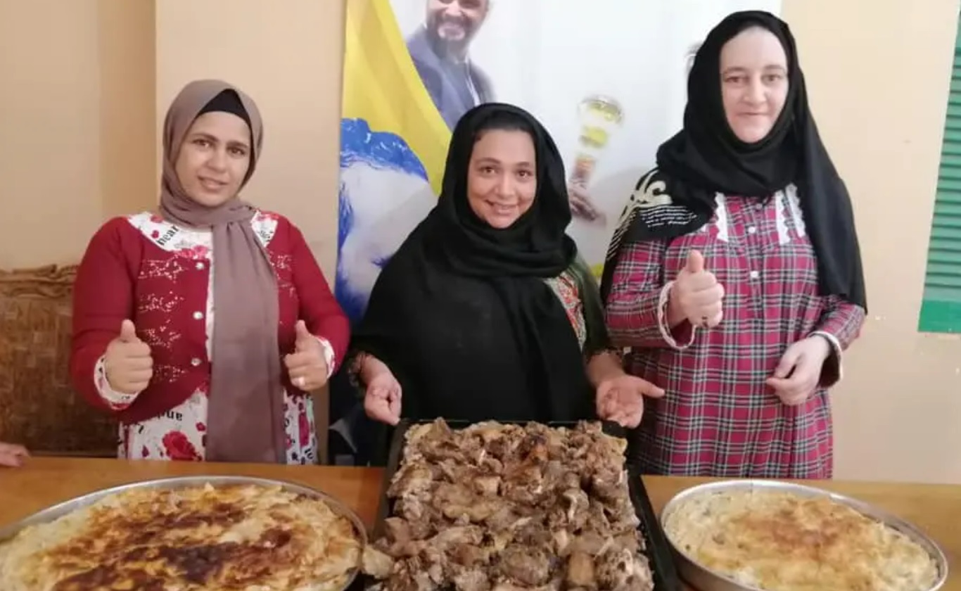 ظهور جديد لنجمة مسلسل الحاج متولي في مكان غير متوقع بعد ماكانت مشردة في الشوارع ؟ .. شاهد الصور