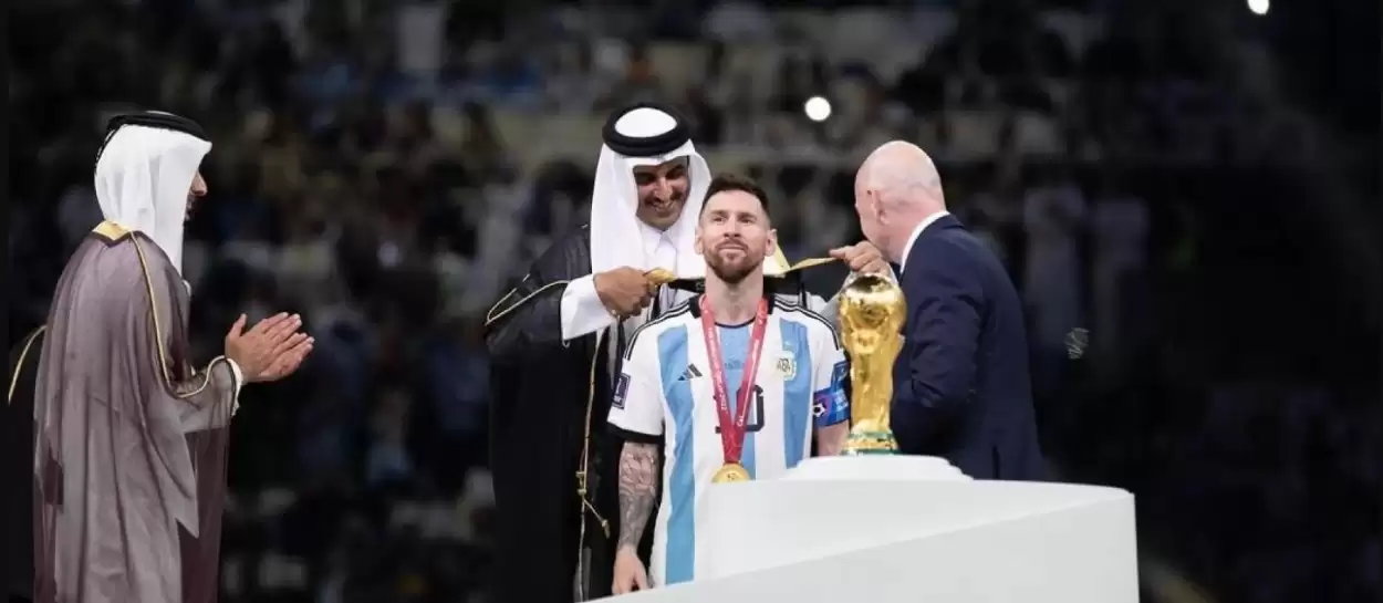 ميسي و أمير قطر