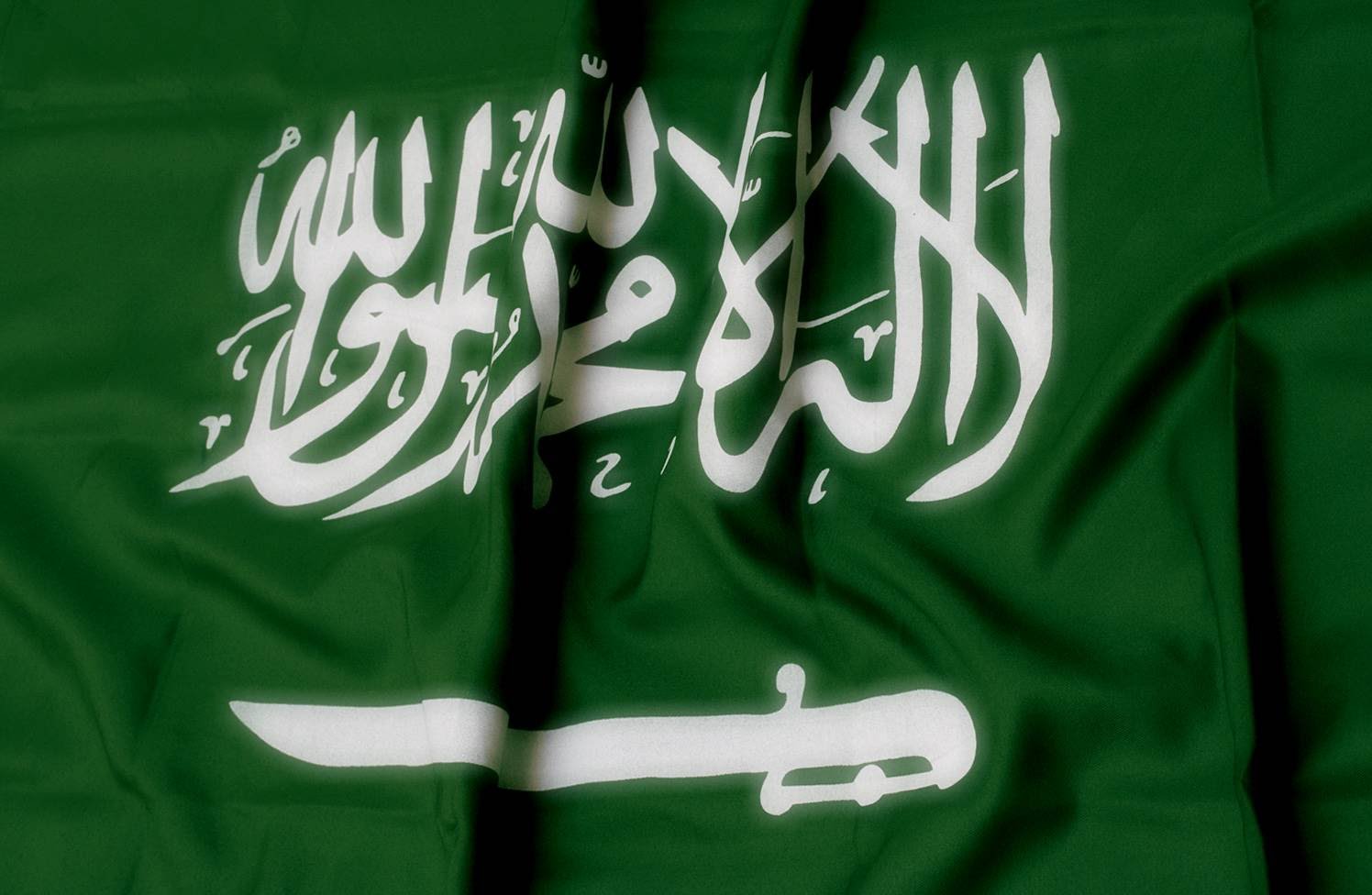 وردنا الآن: السعودية تفاجئ المقيمين بأعلان إسقاط تأشيرة جميع الوافدين بدءا من هذا الموعد !!!