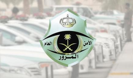 شاب سعودي سقط مغشياً عليه بعدما كتم عطسة أثناء صلاته داخل مسجد .. وعندما استيقظ كانت المفاجأة المرعبة !