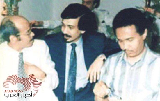 سعود الشربتلي ومحمد عبده في صورة نادرة