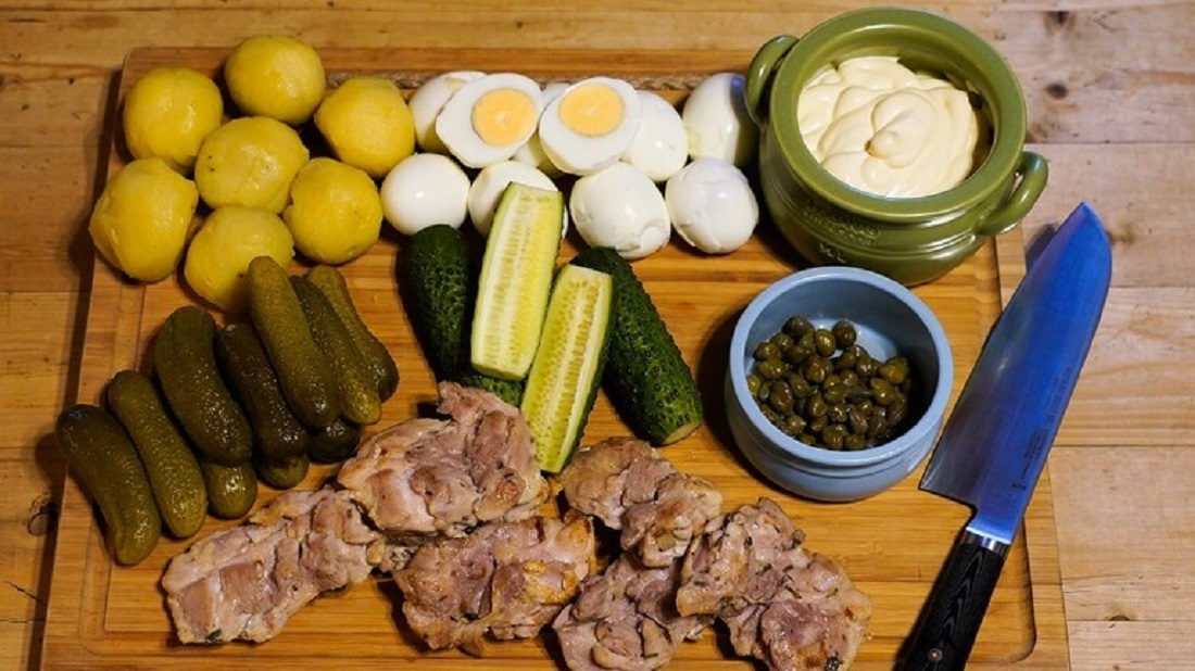 اللحوم والبطاطس