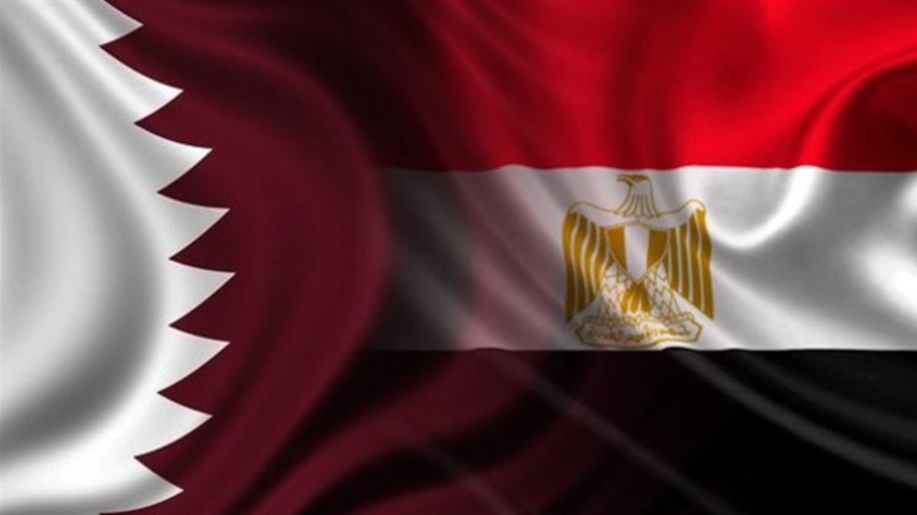 علمي مصر وقطر