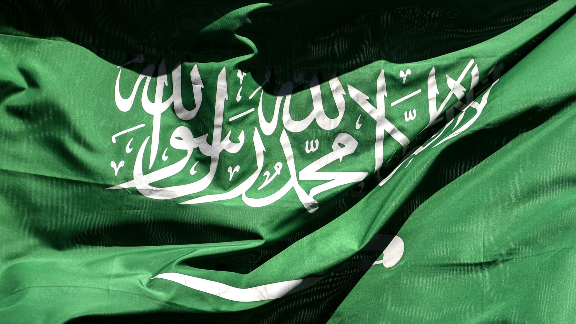 بشارة كبرى ولأول مرة في التاريخ ..المرور السعودي يعلن عن إعفاء قائدي جميع المركبات هذه من رسوم التجديد وكل غرامات التأخير 