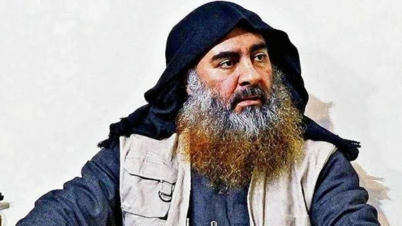 شاهد ..القوات الأمريكية تداهم مزرعة للبغدادي في الرقة بسوريا.. وعند تفتيش مخبأ سري بداخلها كانت المفاجأة!!
