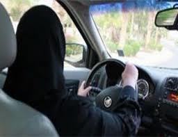 رجل أعمال سعودي فاحش الثراء يتقدم لنجمة سوشيال ميديا شهيرة وعند رفضها له كانت الصدمة لما فعله معها !