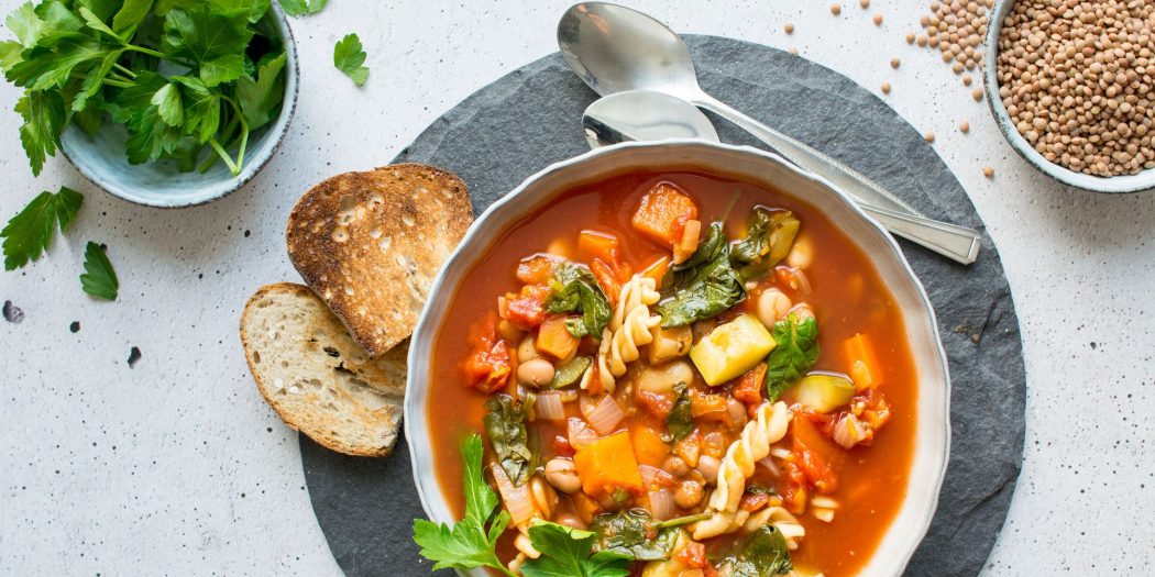 شوربة الخضار الايطاليه