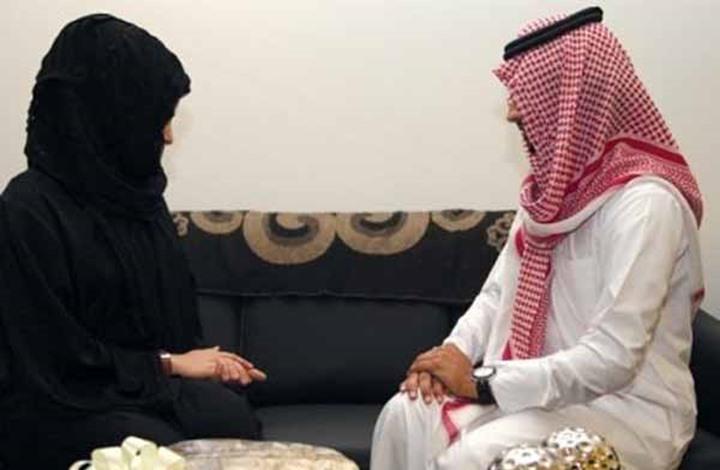 مختص سعودي يكشف الوضع القانوني لشاب سعودي وعد فتاة بالزواج ولم يفِ بوعده.. غير متوقع !