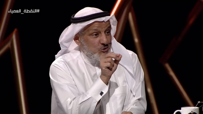 طبيب سعودي مشهور يفجر مفاجأة بشأن ما وجده بعد تحليل العسل والخلطات التي يدعي بائعوها بأنها شفاء